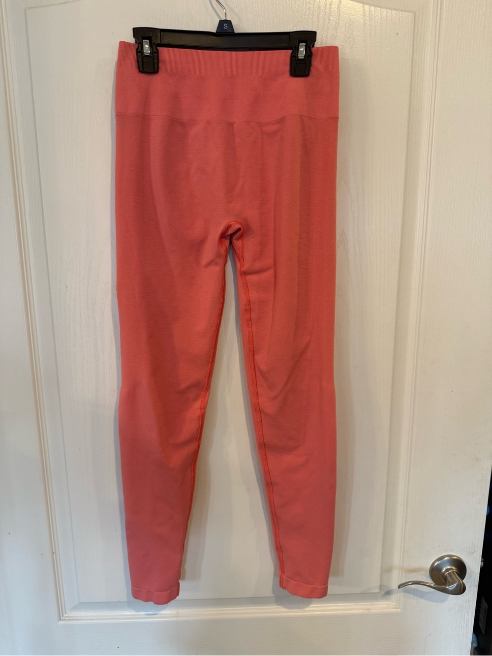 Alphalete amplify 25” pixel pink athletic gym workout scrunch Leggings medium